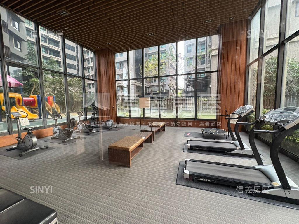 映樸川高樓採光戶房屋室內格局與周邊環境