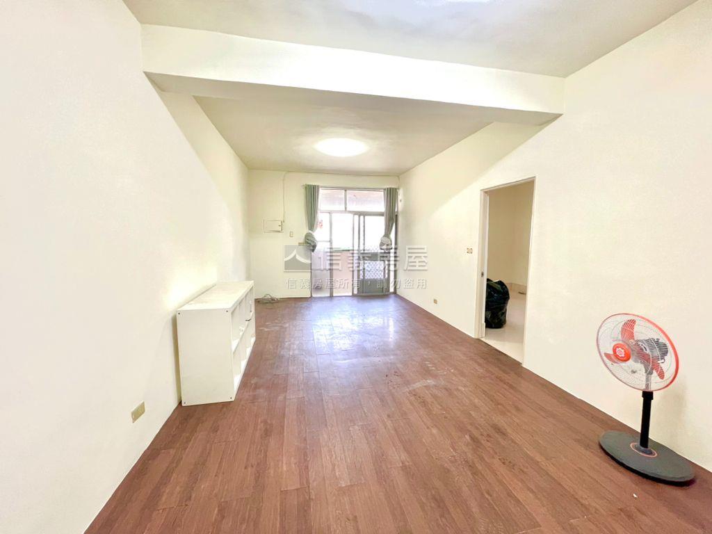 衛武營·成家採光健身美寓房屋室內格局與周邊環境