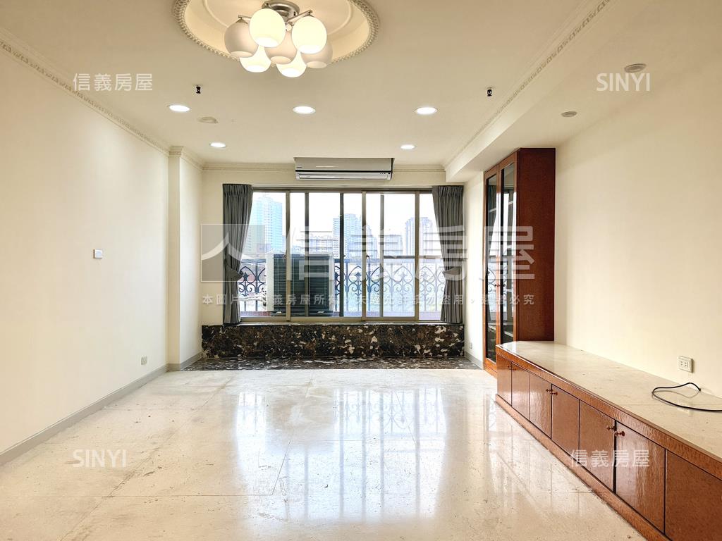 首排景觀｜國泰美三房平車房屋室內格局與周邊環境