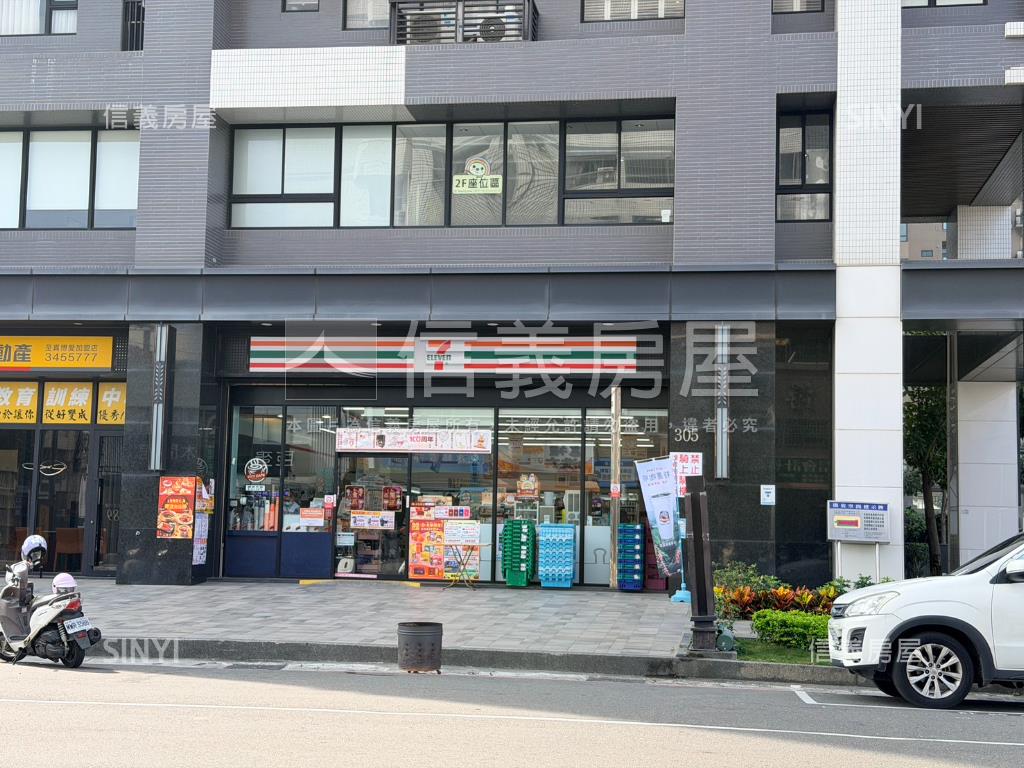 巨蛋核心‧星潮三房平車房屋室內格局與周邊環境