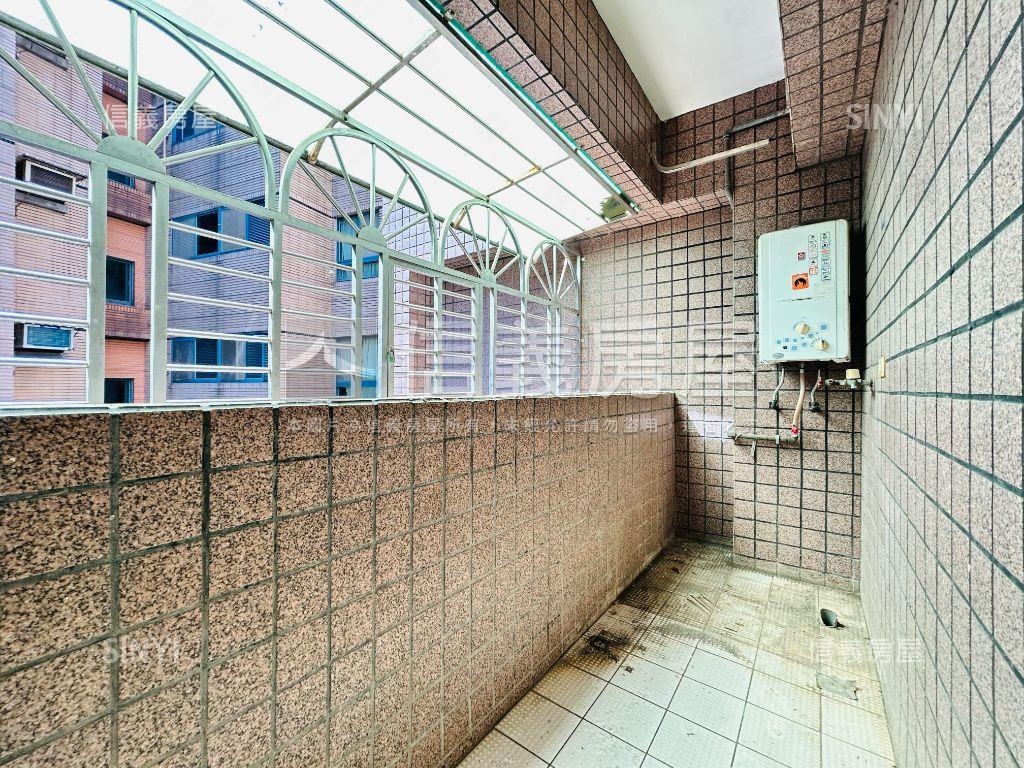 ❤️近捷運狀元堡電梯三房房屋室內格局與周邊環境