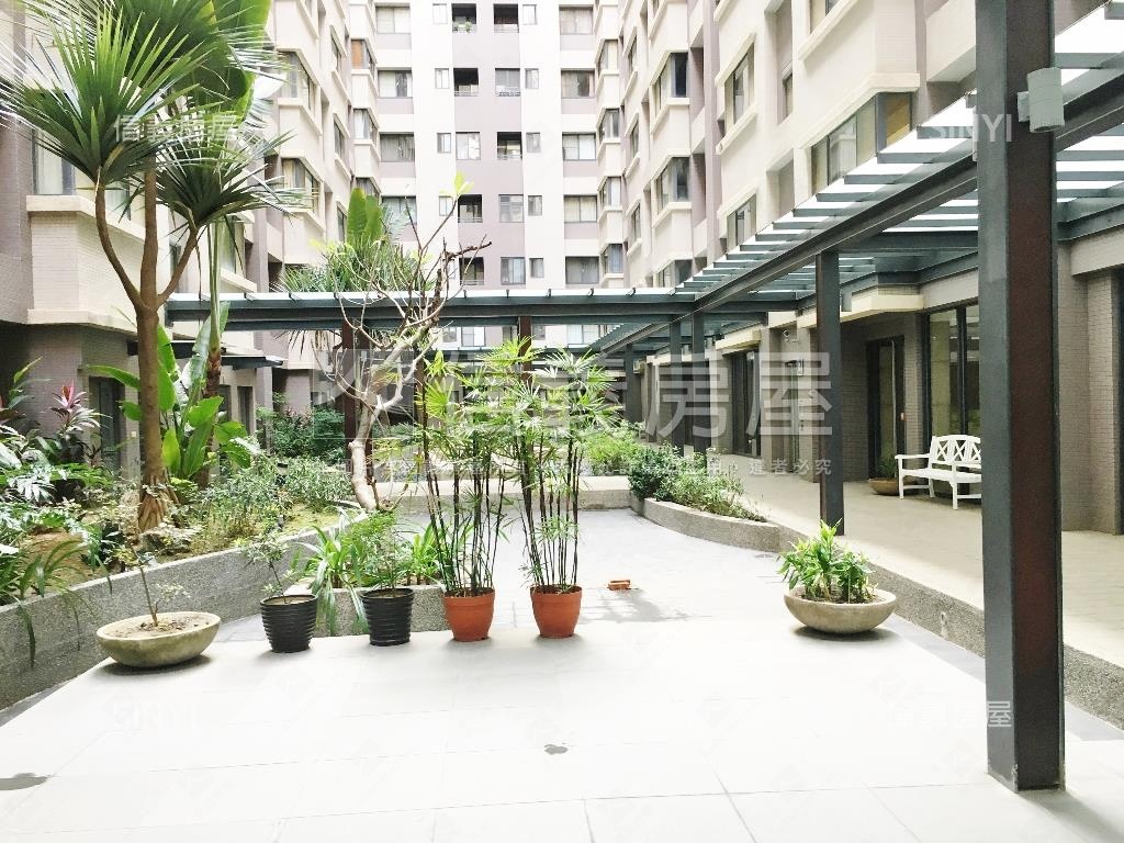 煙波行館精美4房房屋室內格局與周邊環境