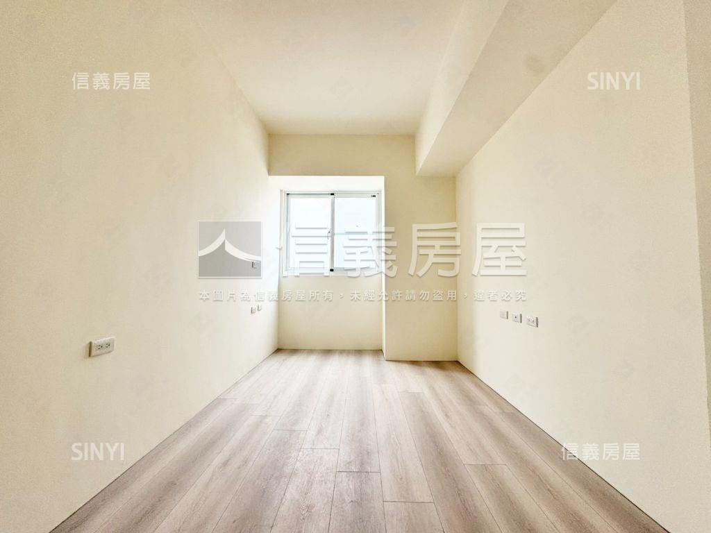南科富境全新三房車位３樓房屋室內格局與周邊環境