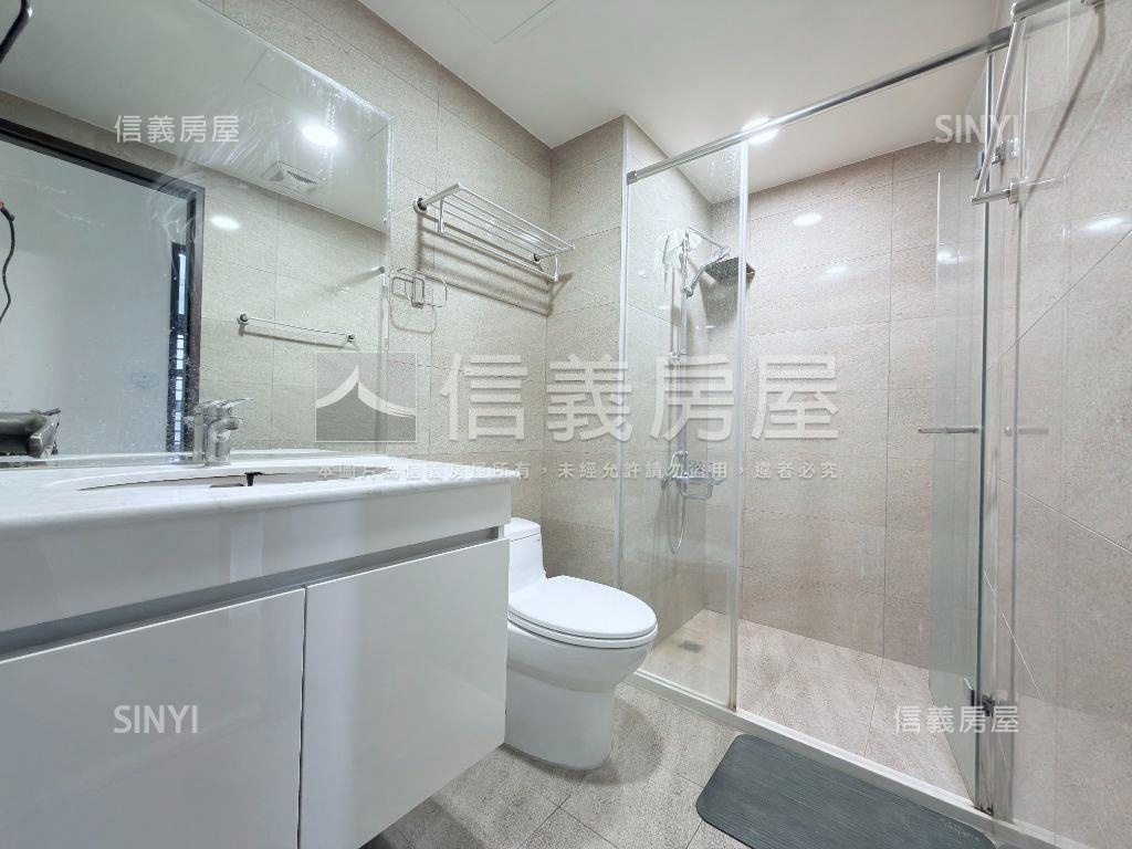 視野朝南高樓☆２房平車房屋室內格局與周邊環境