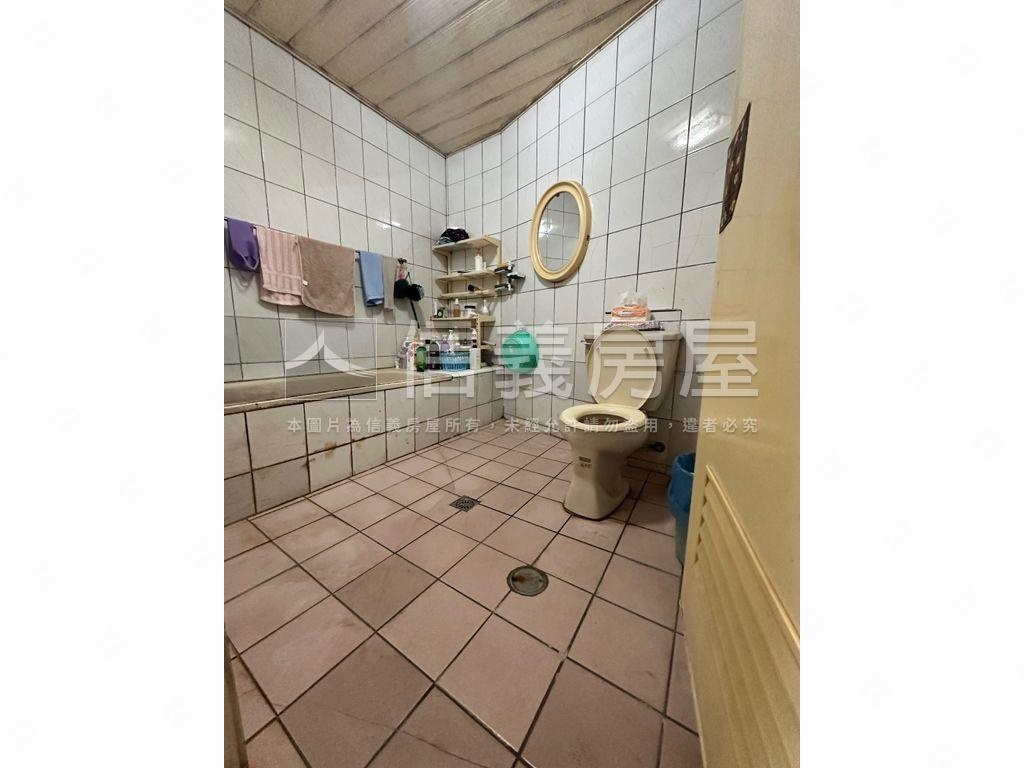 邊間大地坪透天房屋室內格局與周邊環境