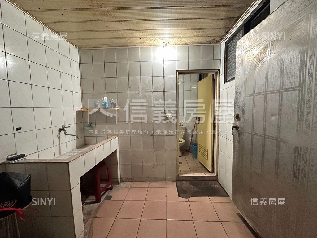 邊間大地坪透天房屋室內格局與周邊環境