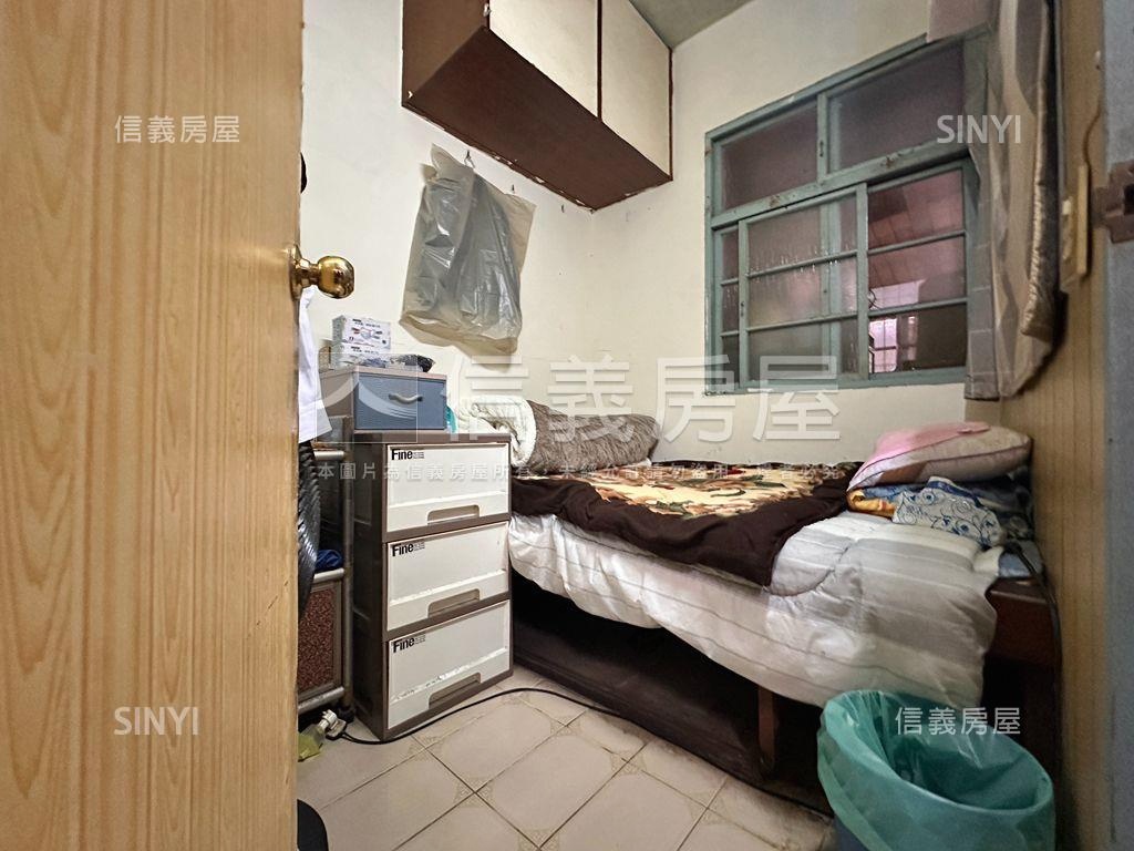邊間大地坪透天房屋室內格局與周邊環境