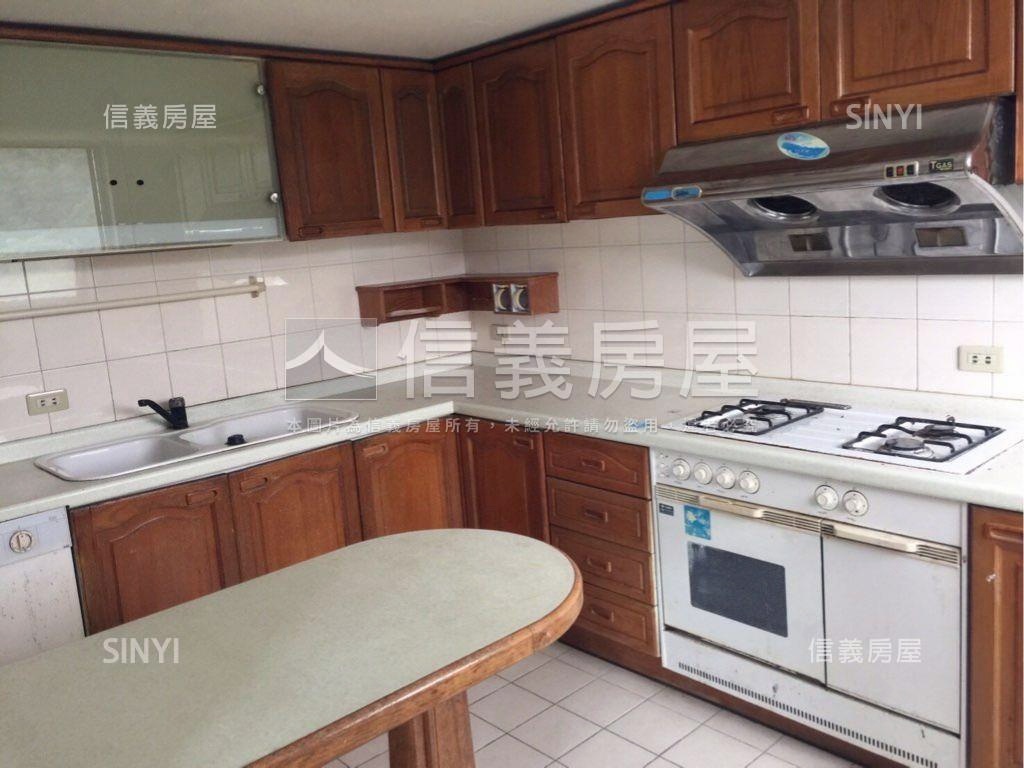 青山環抱～價錢可談房屋室內格局與周邊環境