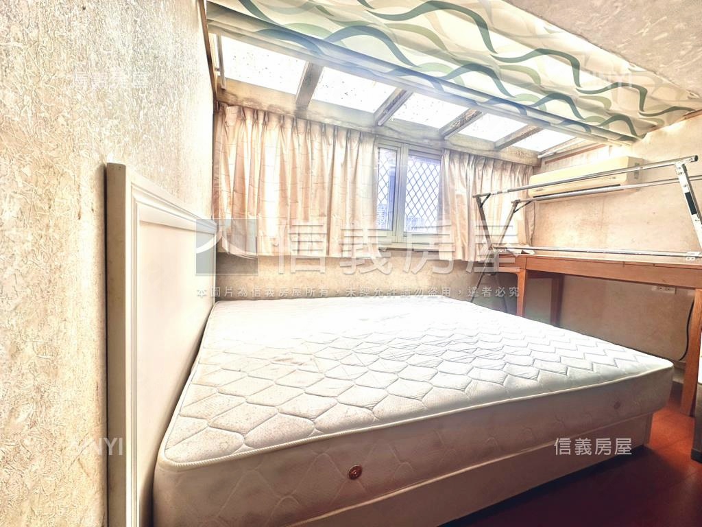 次高樓層．樓中堡房屋室內格局與周邊環境