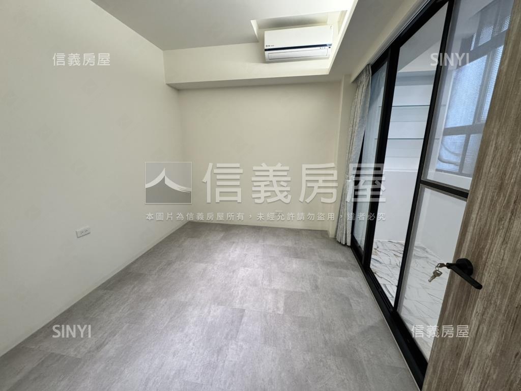 近捷運美妝精品兩房房屋室內格局與周邊環境