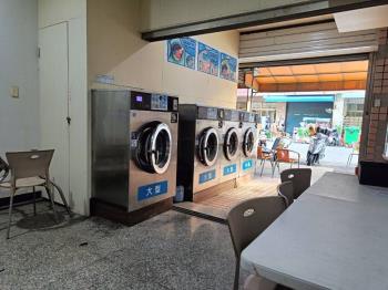 南應大商圈黃金店住