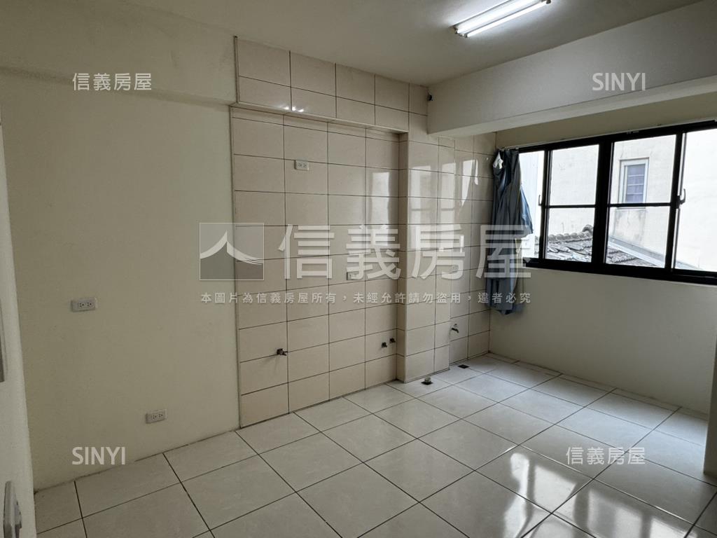大里街私藏透天房屋室內格局與周邊環境