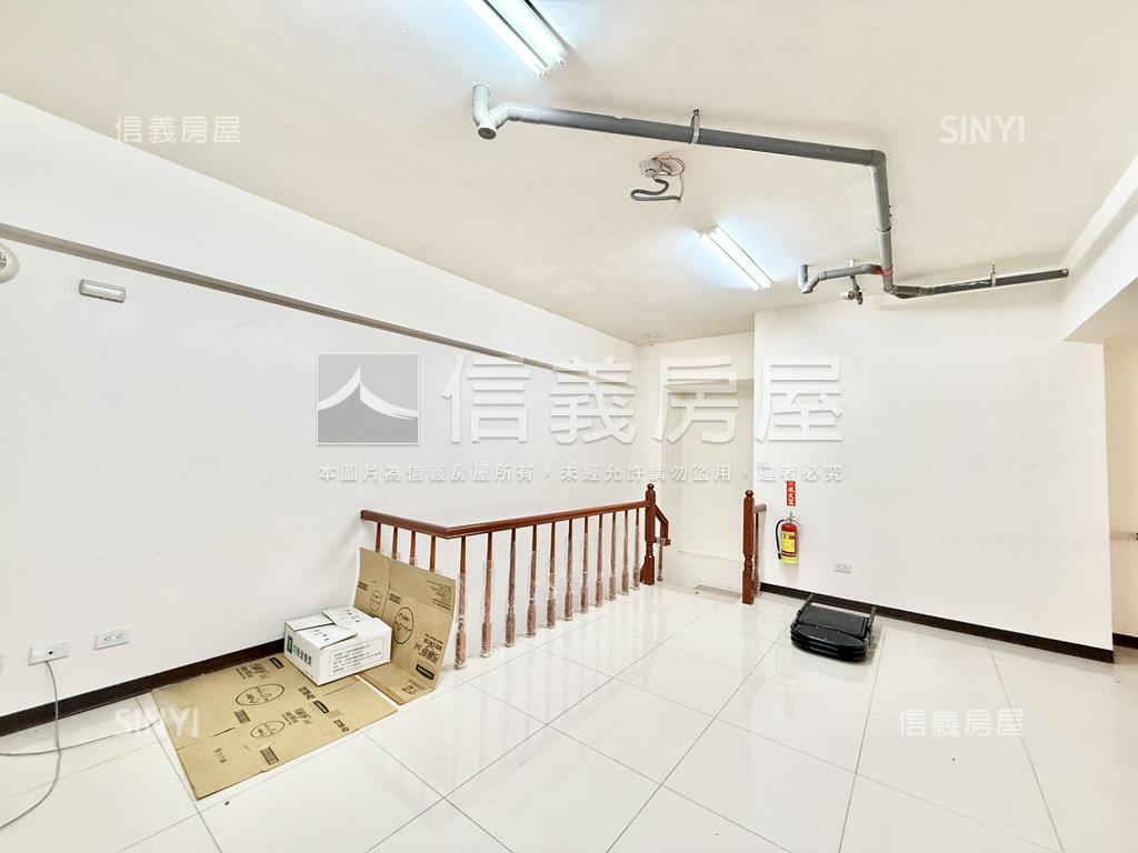 先看這間！八擴金鑽帶租店房屋室內格局與周邊環境