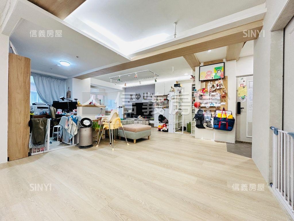 新市鎮美妝大空間起家厝房屋室內格局與周邊環境