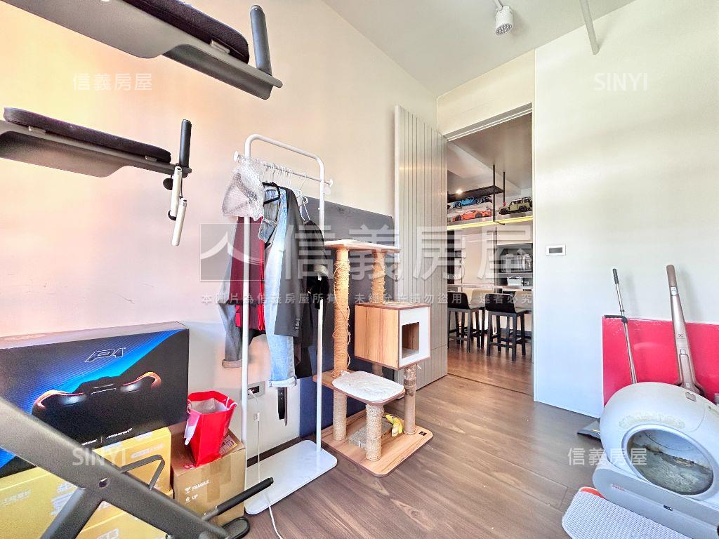 晴朗！高樓兩房平車美宅房屋室內格局與周邊環境