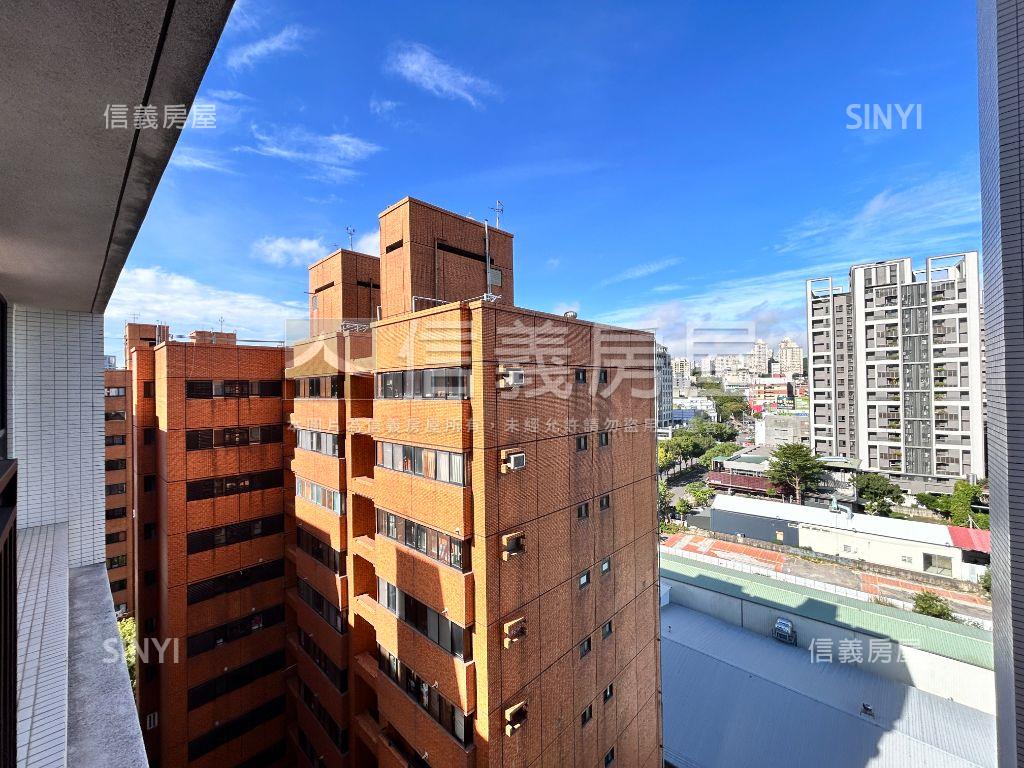 晴朗！高樓兩房平車美宅房屋室內格局與周邊環境