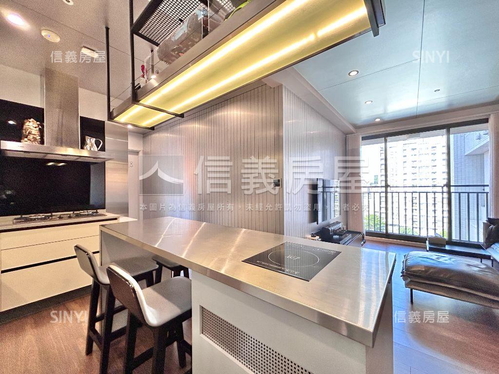 晴朗！高樓兩房平車美宅房屋室內格局與周邊環境