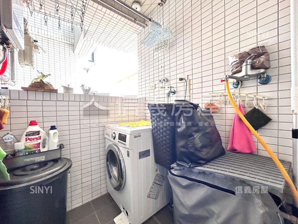 晴朗！高樓兩房平車美宅房屋室內格局與周邊環境