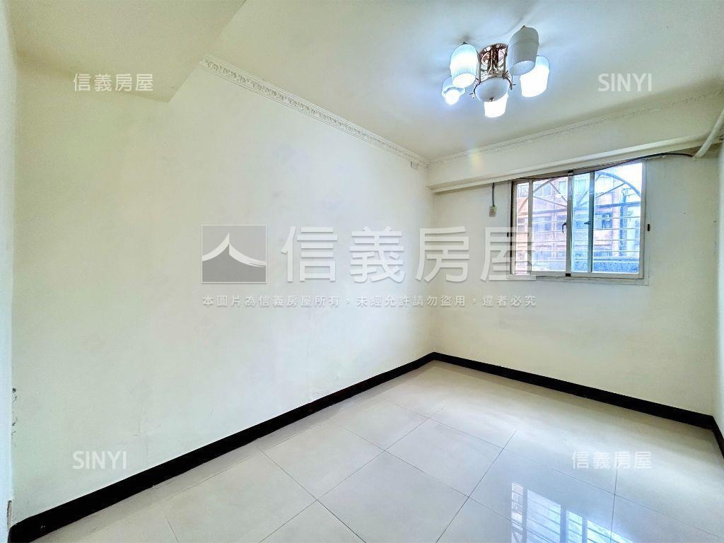 頂溪．漂亮低總電梯房屋室內格局與周邊環境