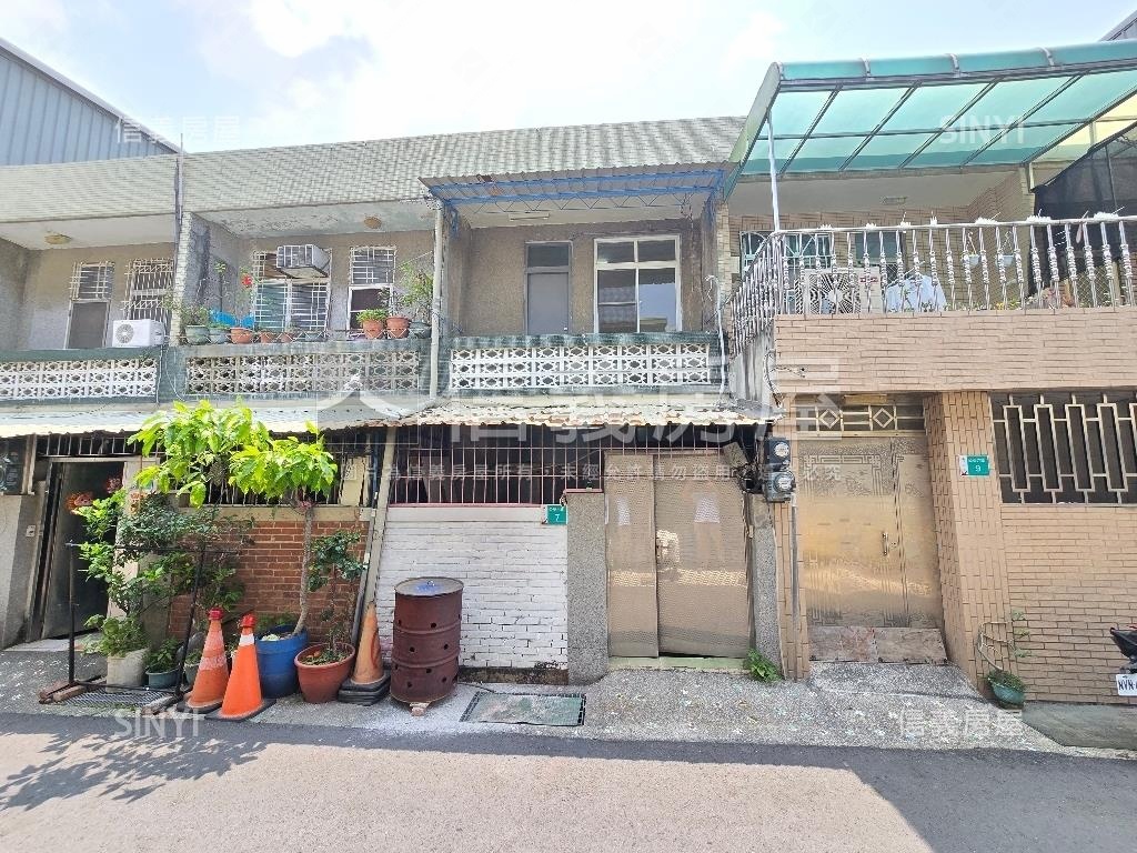 南區公英六街透天房屋室內格局與周邊環境