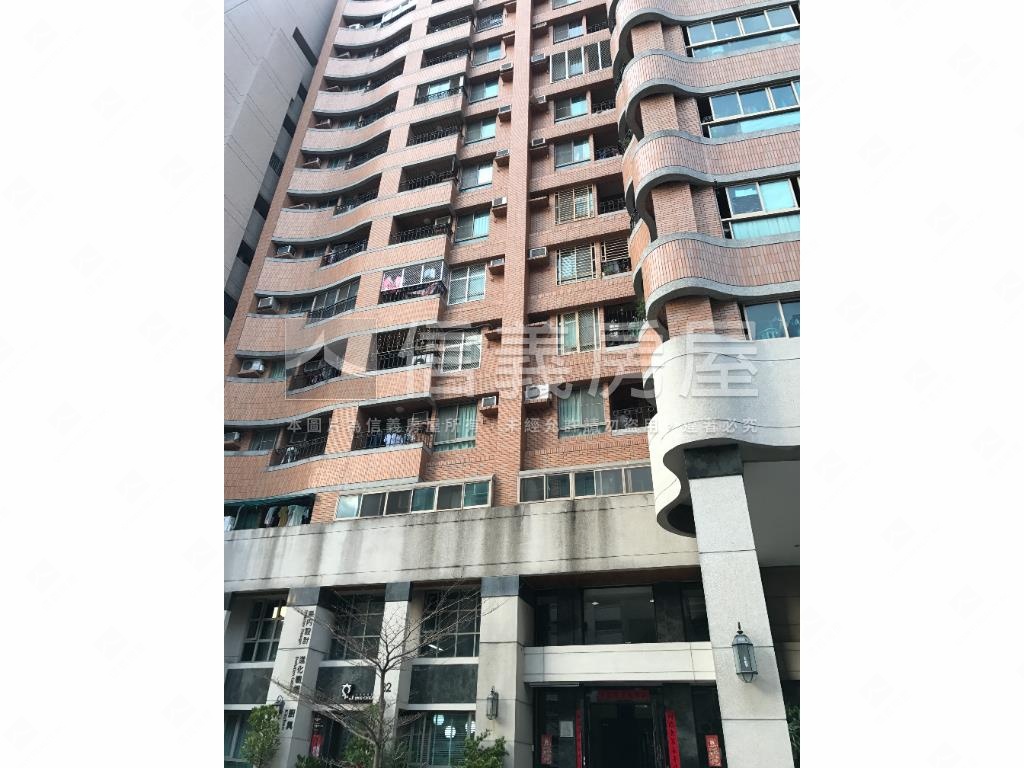 近高鐵兩房一室配平車房屋室內格局與周邊環境