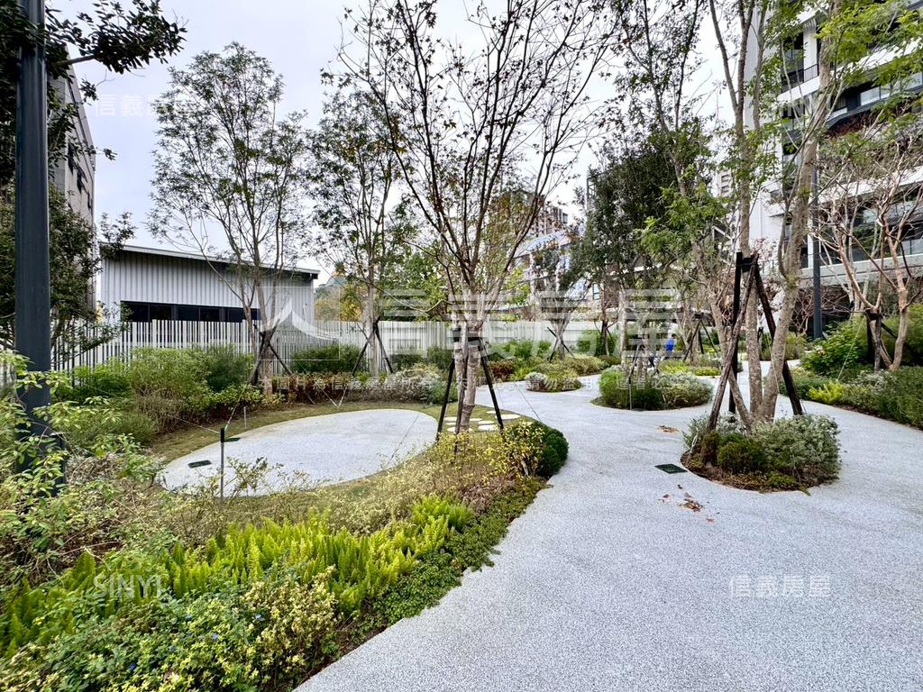 裕翔研山高樓看葳格房屋室內格局與周邊環境