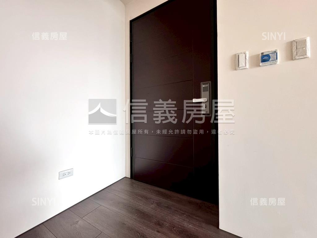 裕翔研山高樓看葳格房屋室內格局與周邊環境