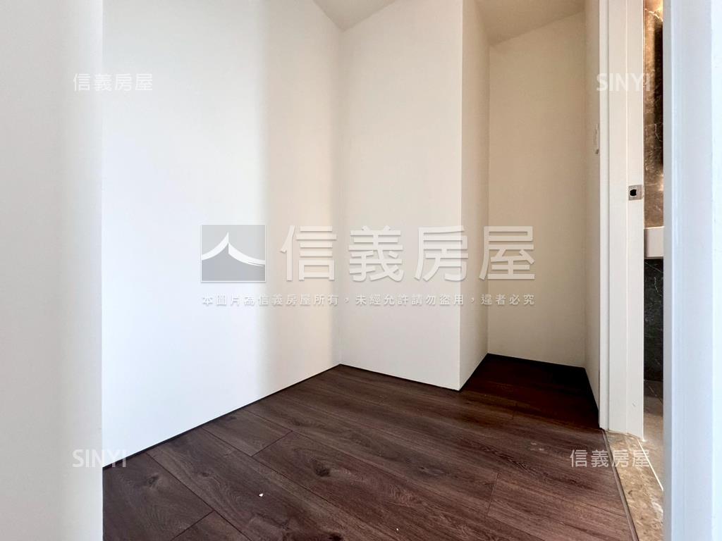 裕翔研山高樓看葳格房屋室內格局與周邊環境