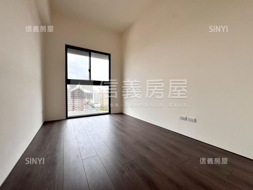 裕翔研山高樓看葳格房屋室內格局與周邊環境