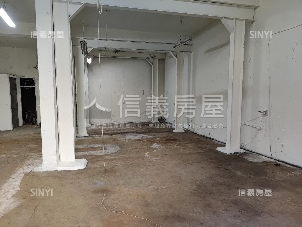 化成路工廠一樓房屋室內格局與周邊環境