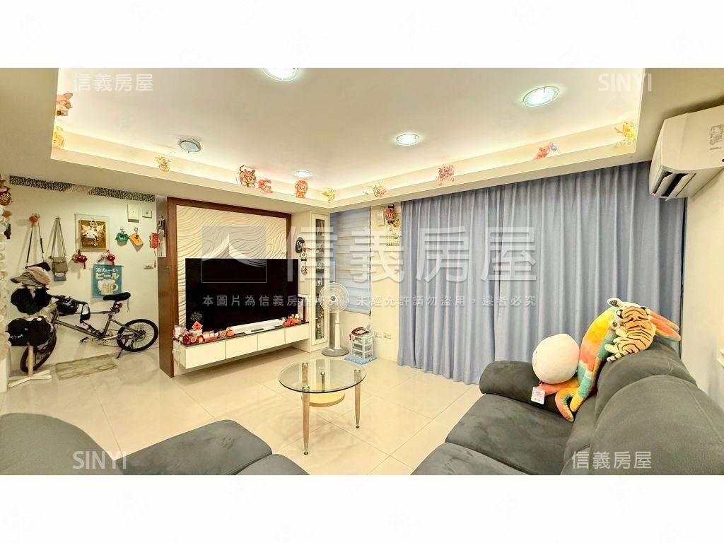 雙衛浴開窗｜圓家華首購宅房屋室內格局與周邊環境