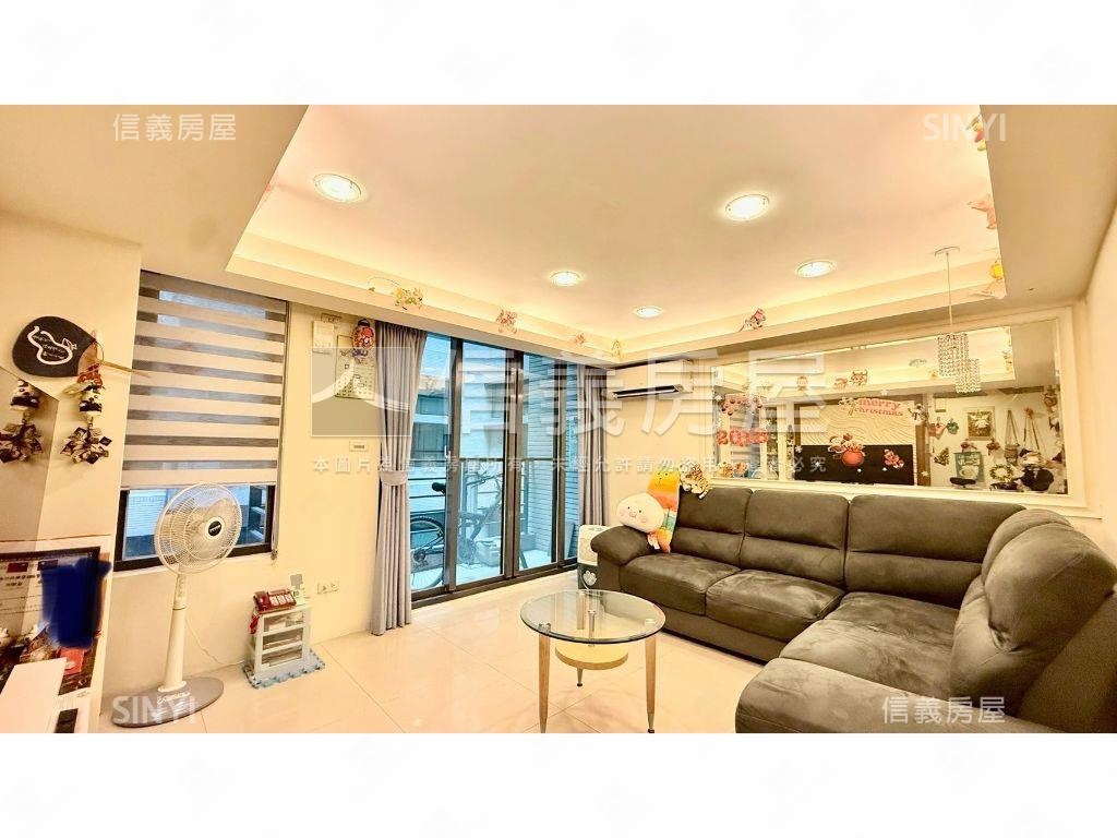 雙衛浴開窗｜圓家華首購宅房屋室內格局與周邊環境