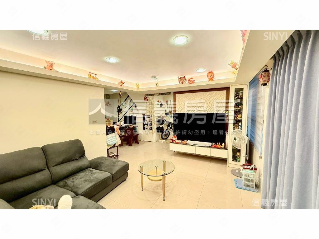 雙衛浴開窗｜圓家華首購宅房屋室內格局與周邊環境