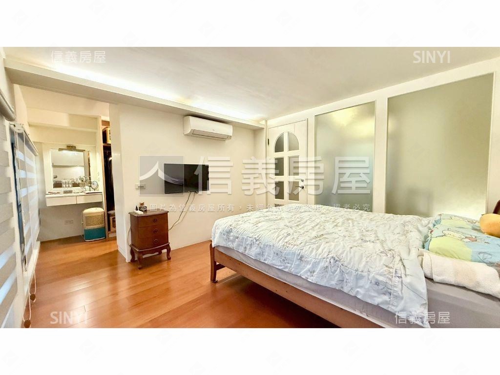 雙衛浴開窗｜圓家華首購宅房屋室內格局與周邊環境