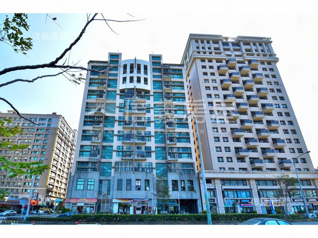 雙衛浴開窗｜圓家華首購宅房屋室內格局與周邊環境