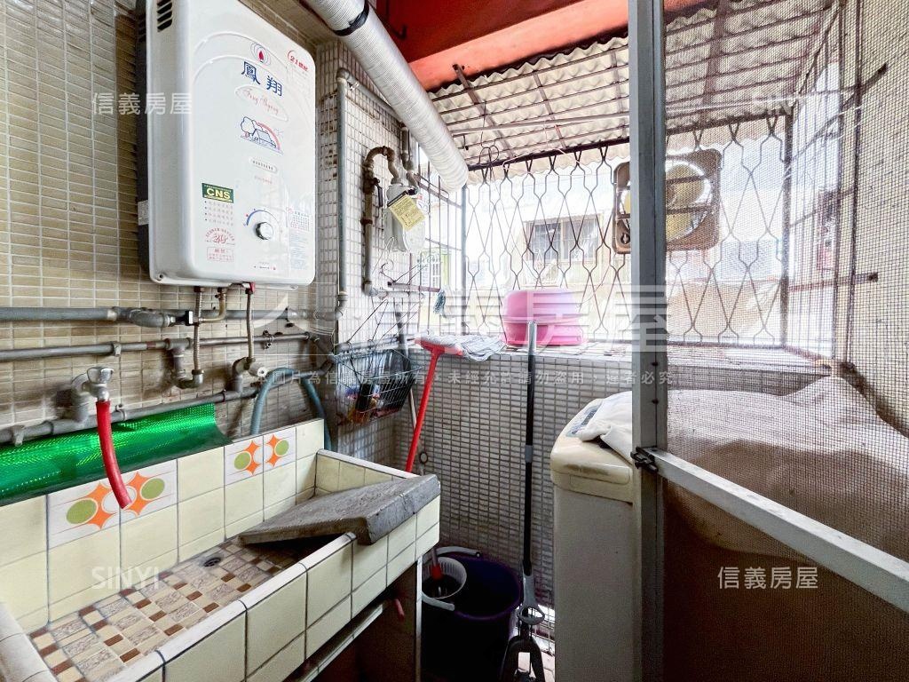 走路到勤美綠園道大三房房屋室內格局與周邊環境