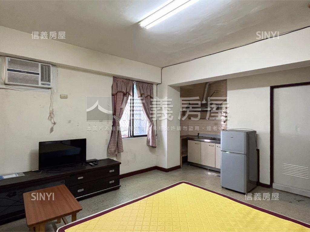 近澄清湖日出採光美宅房屋室內格局與周邊環境