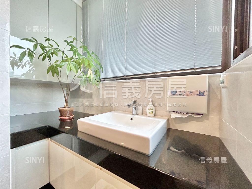 鼎毅東坡硯尊爵視野戶房屋室內格局與周邊環境