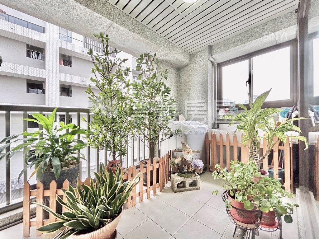 鼎毅東坡硯尊爵視野戶房屋室內格局與周邊環境