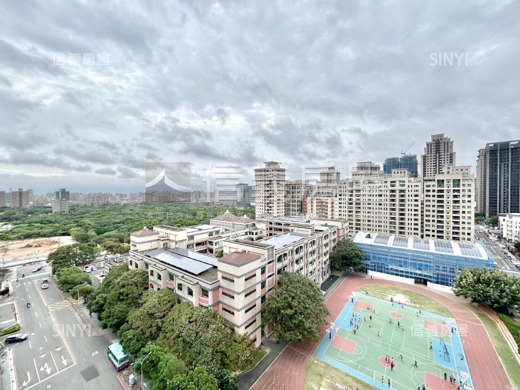 鼎毅東坡硯尊爵視野戶房屋室內格局與周邊環境