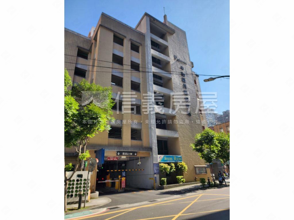 夢想成真．成家電梯三房房屋室內格局與周邊環境