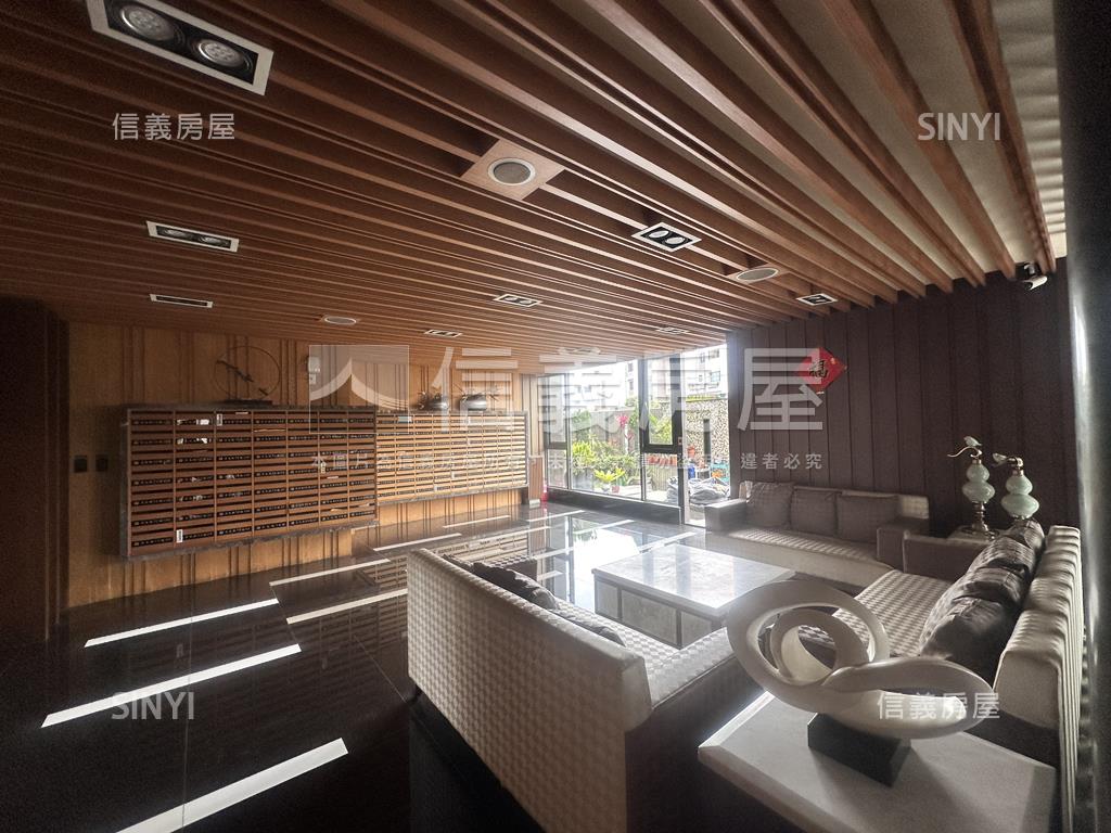 仁武高樓層景觀兩房房屋室內格局與周邊環境