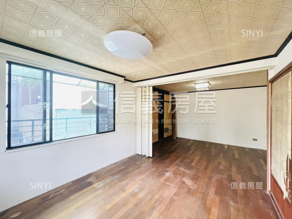 興隆邊間獨戶公寓頂加房屋室內格局與周邊環境