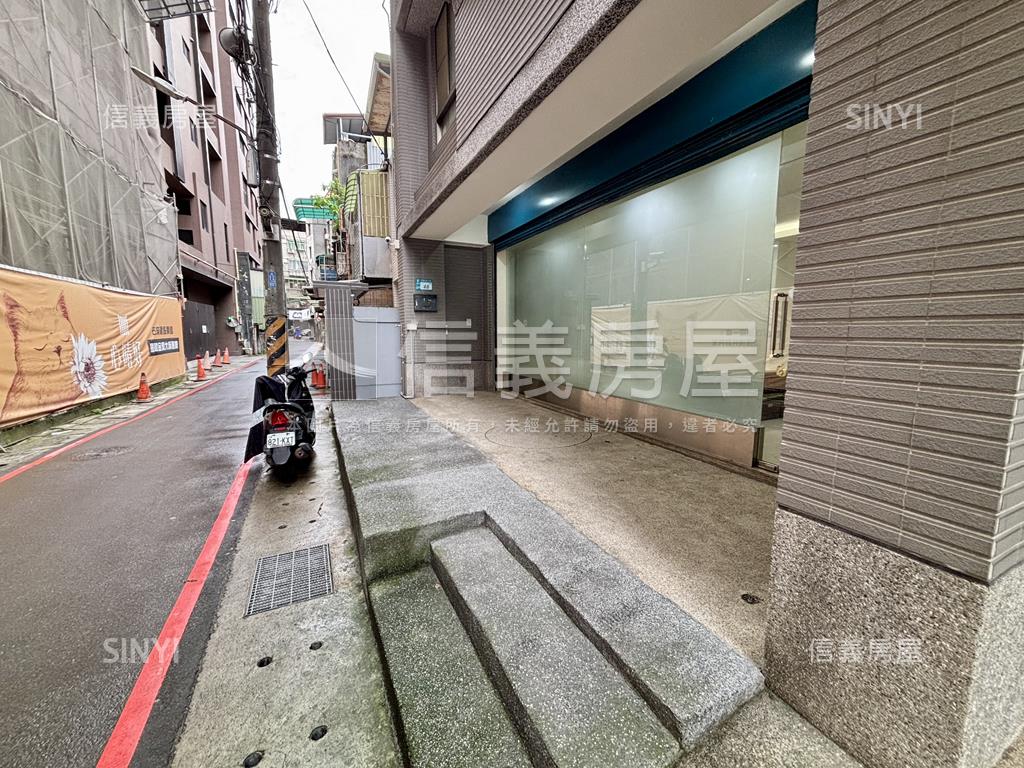 府中捷運站旁稀有一樓房屋室內格局與周邊環境