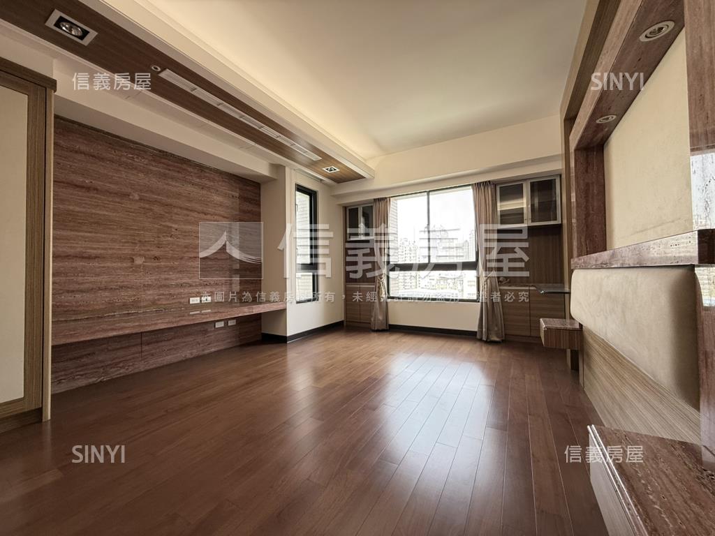 雙橡園Ａ８面七期棟距視野房屋室內格局與周邊環境