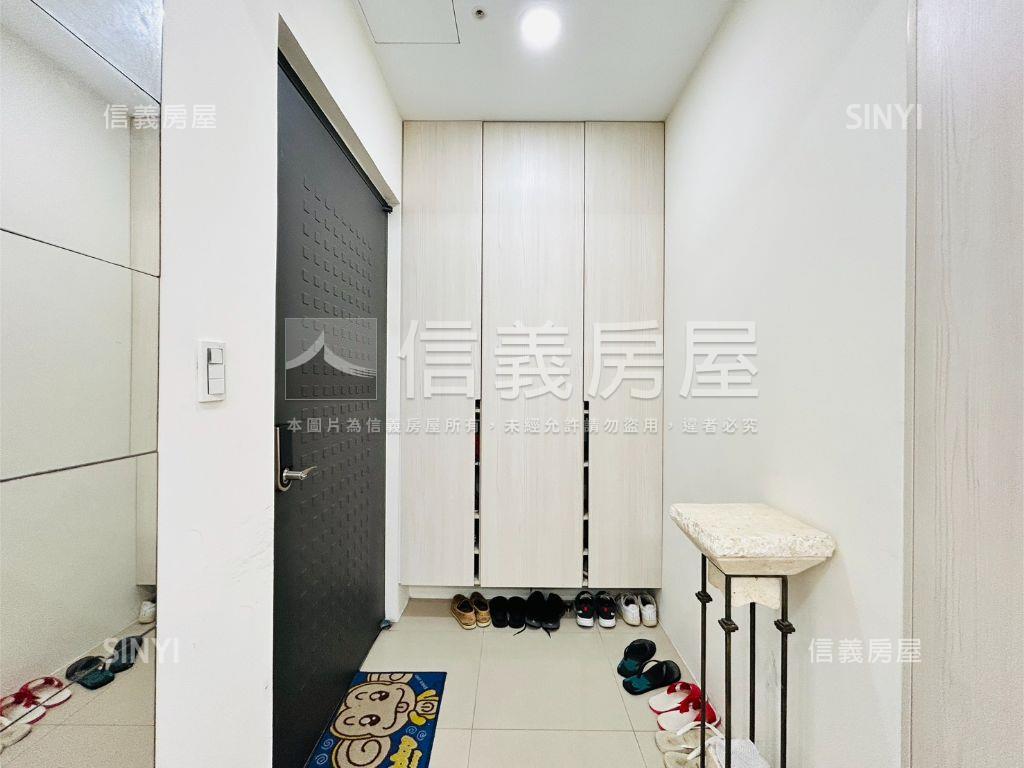 海洋都心２面海２房房屋室內格局與周邊環境