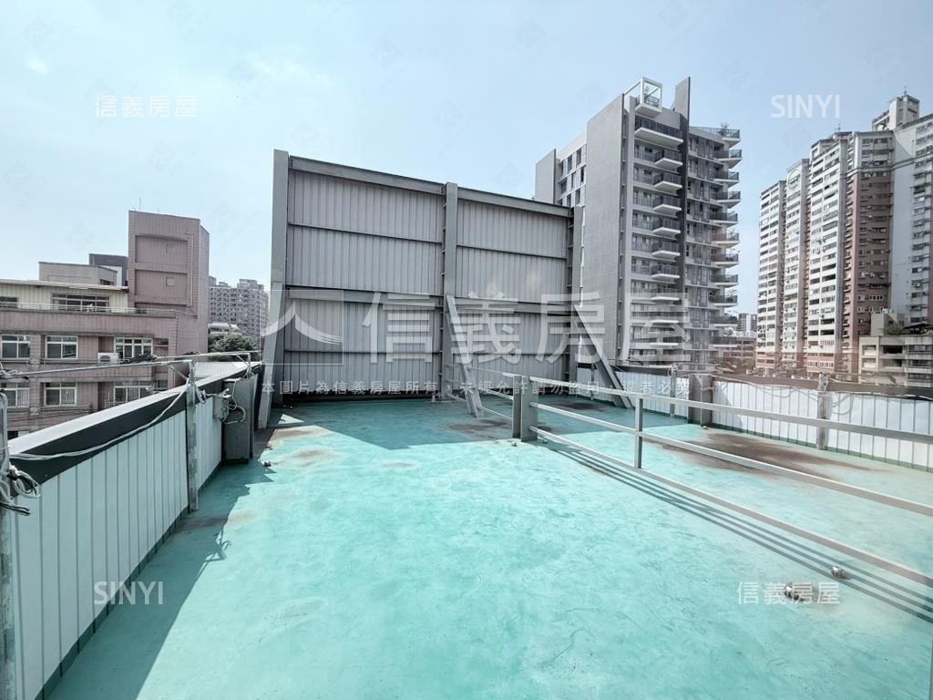 正忠勇路前後臨路店住房屋室內格局與周邊環境