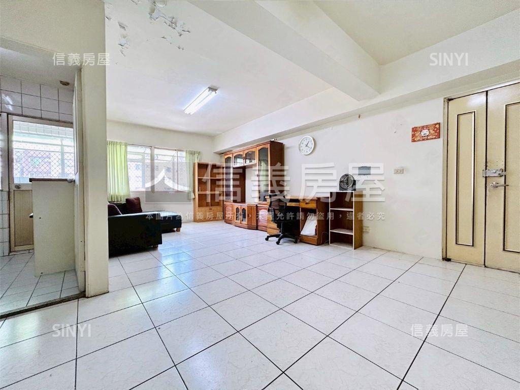 近昌平路朝南美景三房房屋室內格局與周邊環境
