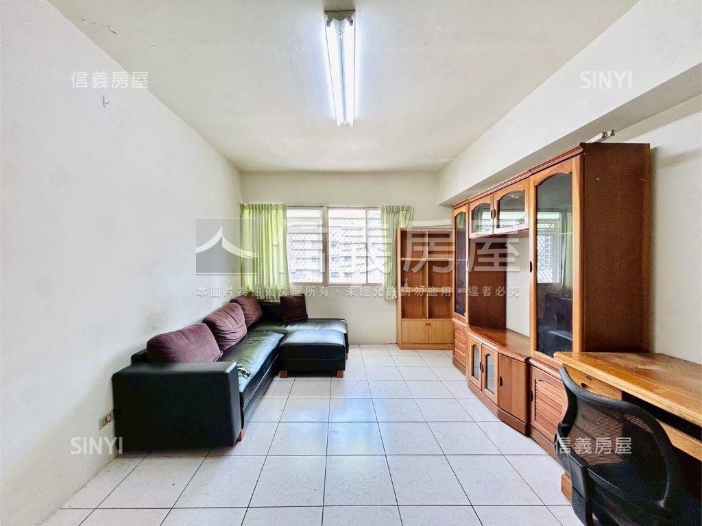 近昌平路朝南美景三房房屋室內格局與周邊環境