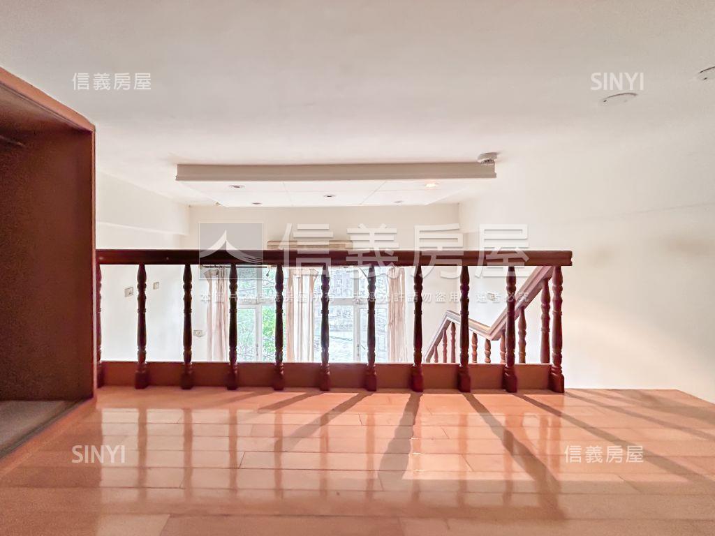 【小挹翠】低總價稀有釋出房屋室內格局與周邊環境